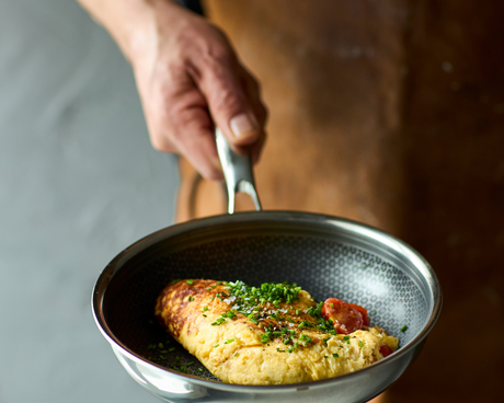 Omelet met tomaat en kaas | Eenvoudige omelet in 20 minuten