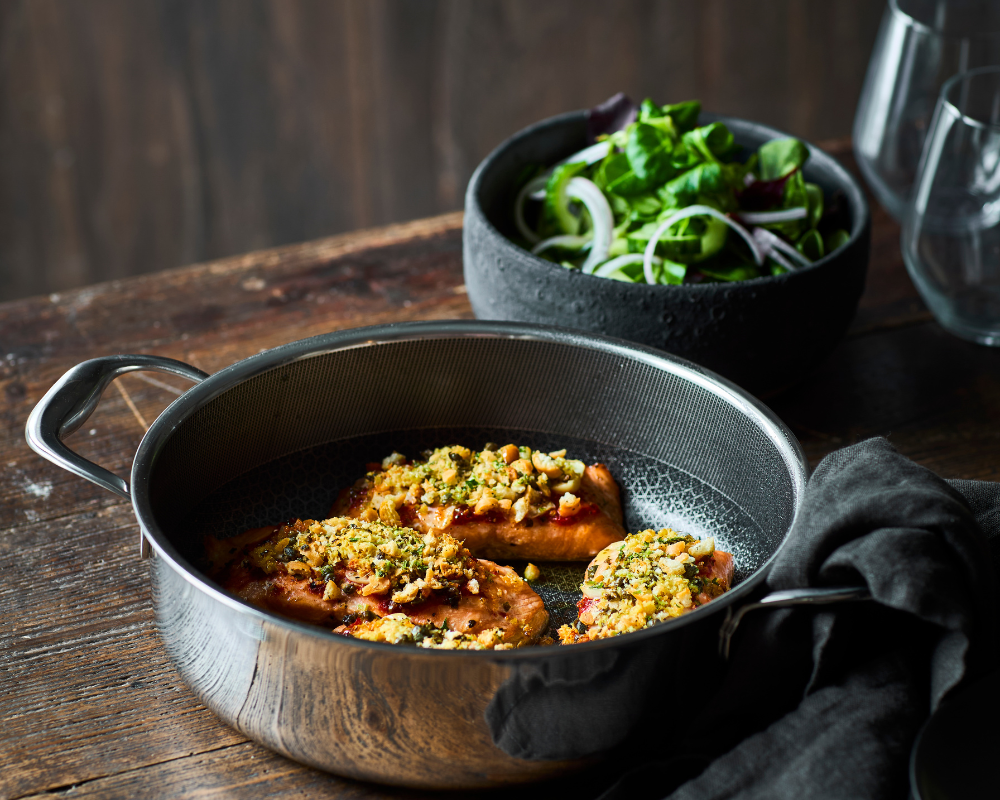 Recept voor ovengebakken zalm met gember en knapperige topping