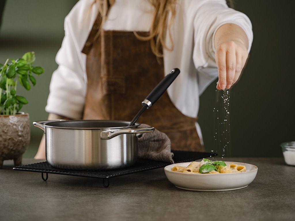 ZERO – NATUURLIJKE ANTI-AANBAK KOOKPAN 24CM - 5