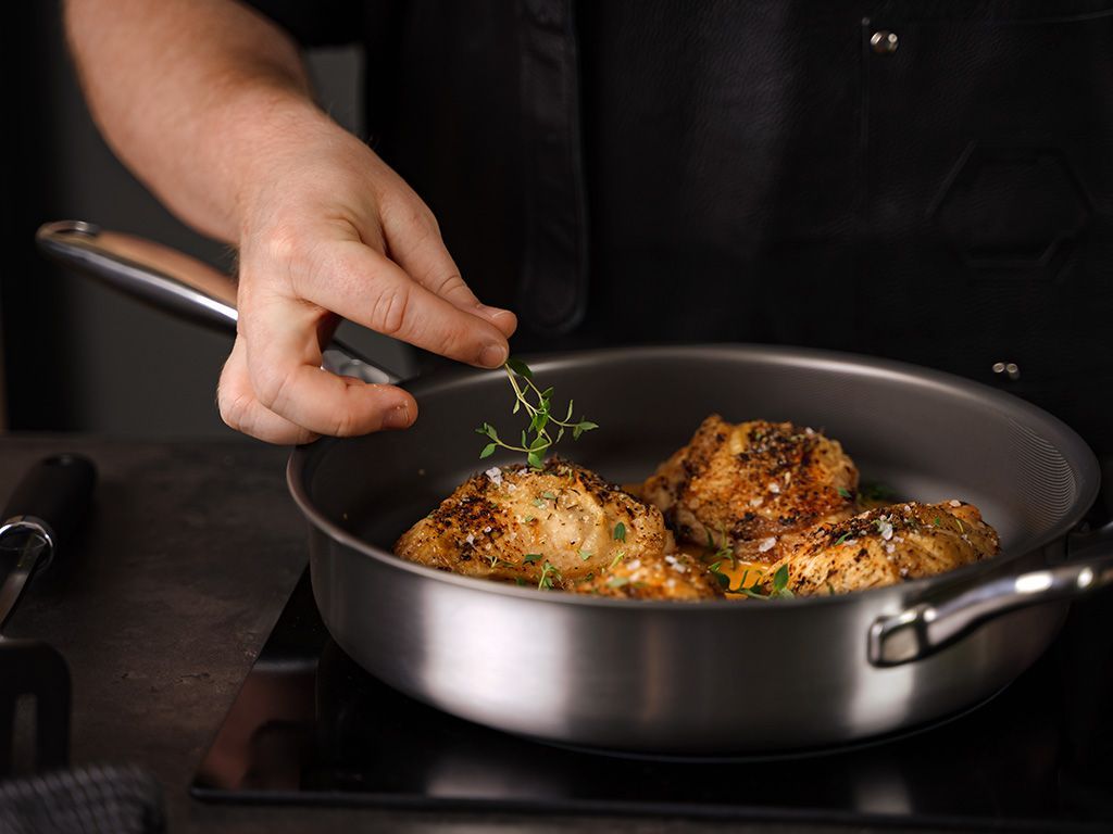 ZERO – NATUURLIJKE ANTI-AANBAK SAUTEERPAN 26CM - 3