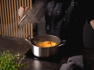 ZERO – NATUURLIJKE ANTI-AANBAK KOOKPAN 24CM - 5