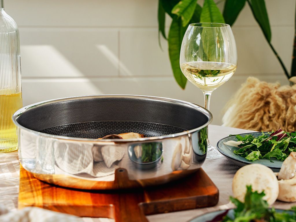 BAK PAN  MET AFNEEMBARE HANDGREEP SET 26CM