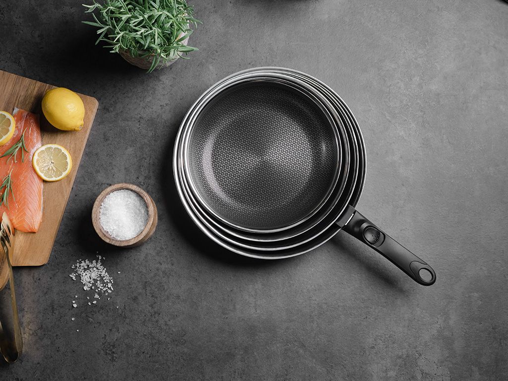STEELLOZE KOEKENPAN 30CM - 3