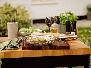 BBQ-GRILLPAN MET AFNEEMBARE HANDGREEP 28 CM