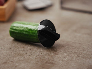 ROESTVRIJSTALEN HAKKER - 6